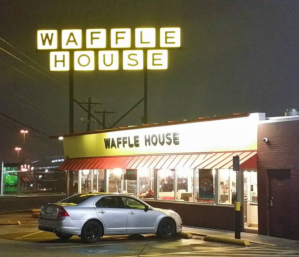 Waffle House | meal takeaway | 1910 N Collins Rd, Arlington, TX 76011, USA | 8172746021 OR +1 817-274-6021
