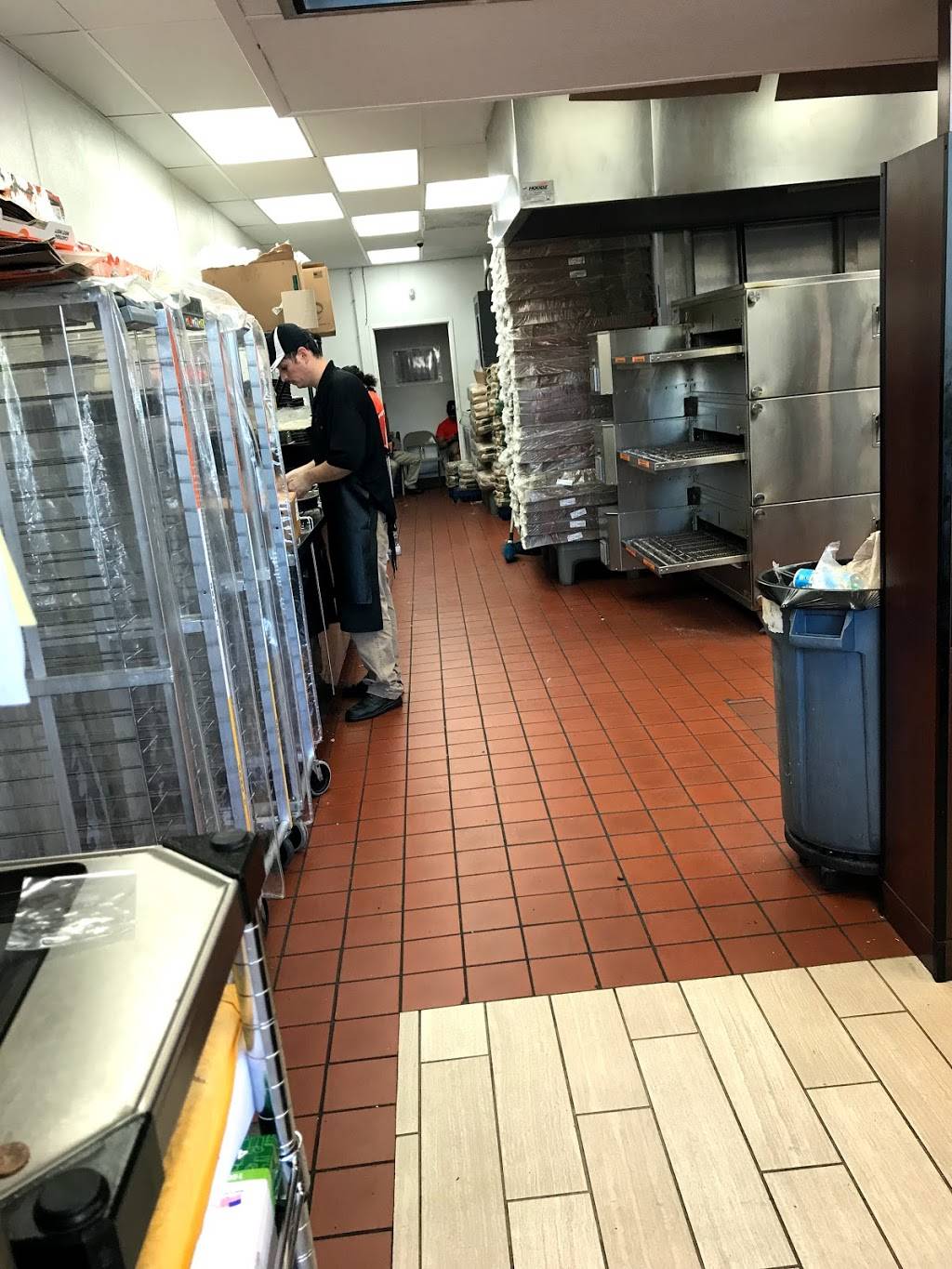 Little Caesars Pizza | meal takeaway | 7611 White Oak Ave, Reseda, CA 91335, USA | 8188819750 OR +1 818-881-9750