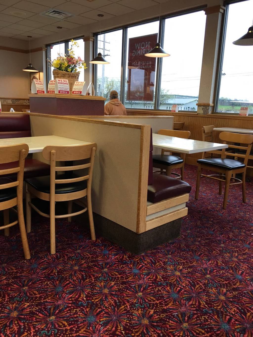 Wendys | restaurant | 3001 N Wayne St, Angola, IN 46703, USA | 2606681063 OR +1 260-668-1063