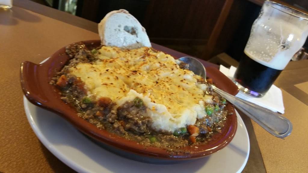 OMalleys Supper Spirits & Song | restaurant | 15231 Farmington Rd, Livonia, MI 48154, USA | 7344277775 OR +1 734-427-7775