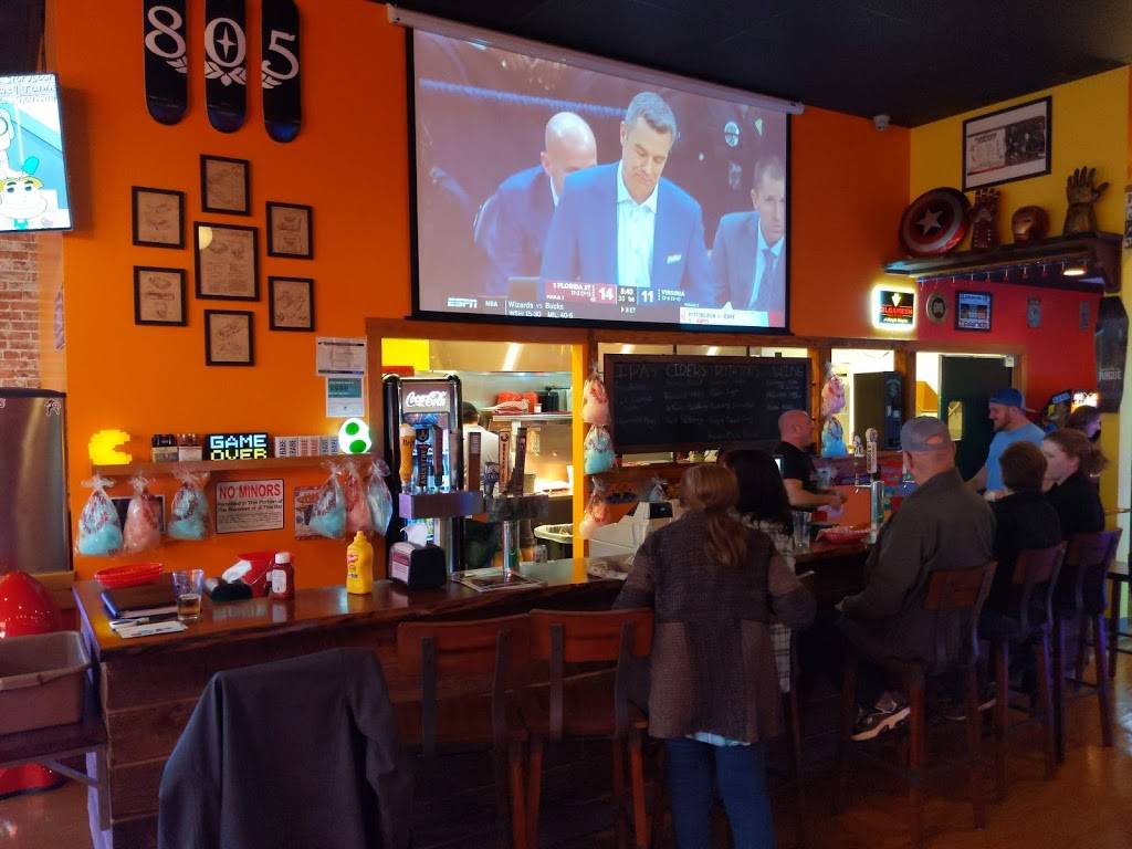 Joysticks Arcade & Eatery | restaurant | 211 NE 3rd St, McMinnville, OR 97128, USA | 5038570899 OR +1 503-857-0899