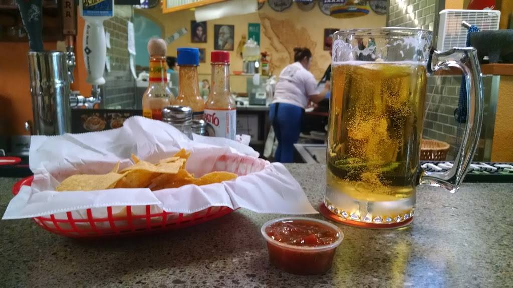 El Sombrero Taqueria | restaurant | 4060 Douglas Blvd, Granite Bay, CA 95746, USA | 9167727770 OR +1 916-772-7770