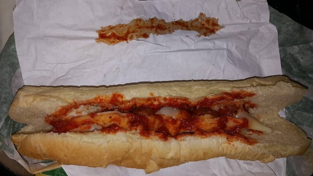 Subway Restaurants | restaurant | 19668 US-11 Suite 31, Lenoir City, TN 37772, USA | 8659884646 OR +1 865-988-4646