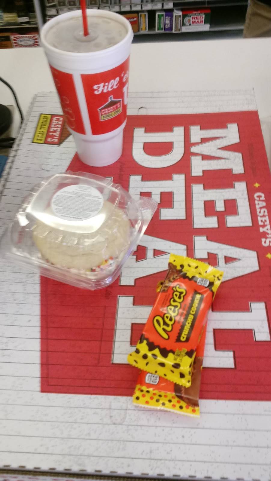 Caseys |  | 526 S Superior St, Ramsey, IL 62080, USA | 6184239328 OR +1 618-423-9328