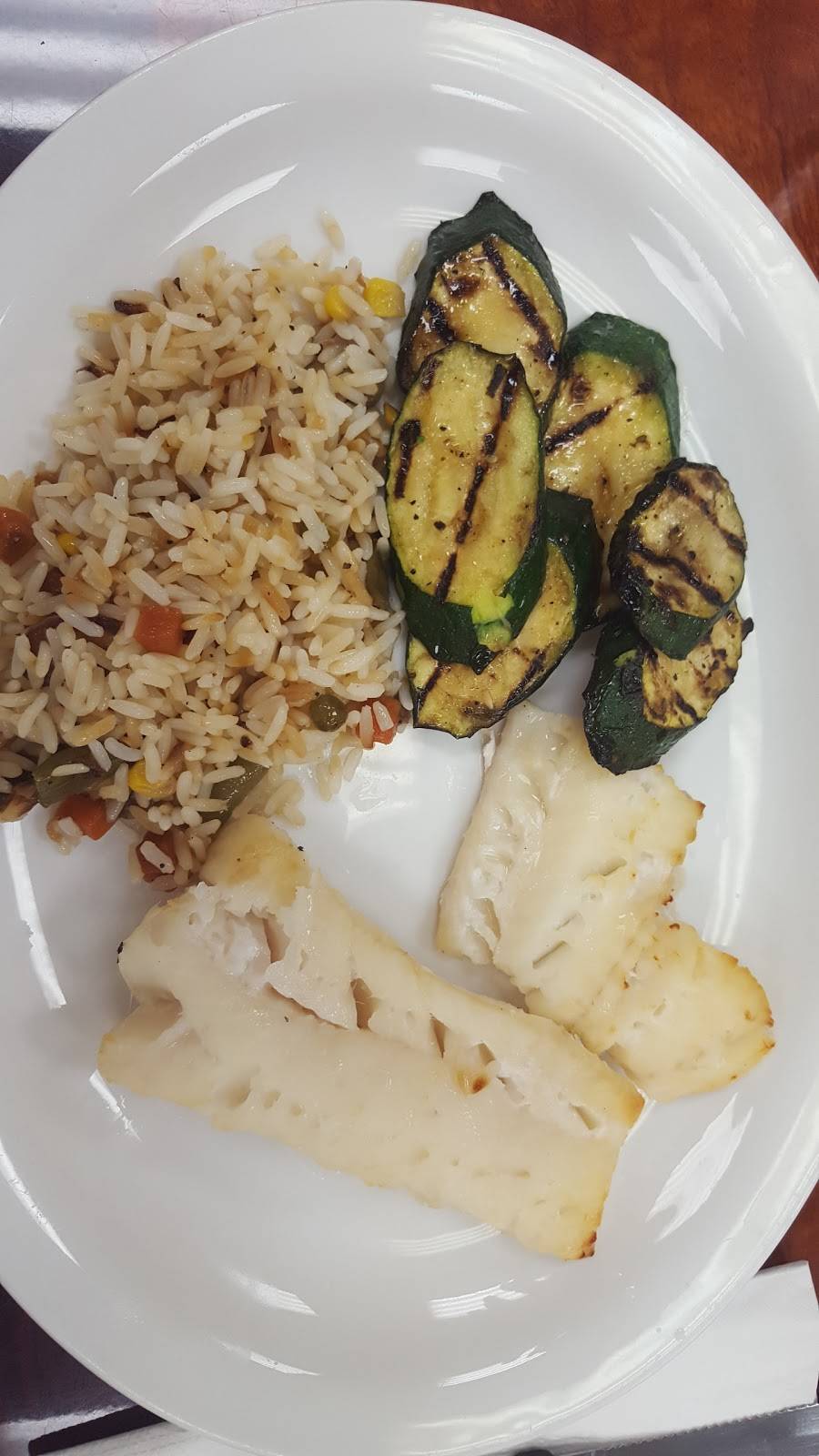 Pippo Trattoria | restaurant | 601 Edgeley Blvd #5, Concord, ON L4K 4E5, Canada | 9056604441 OR +1 905-660-4441