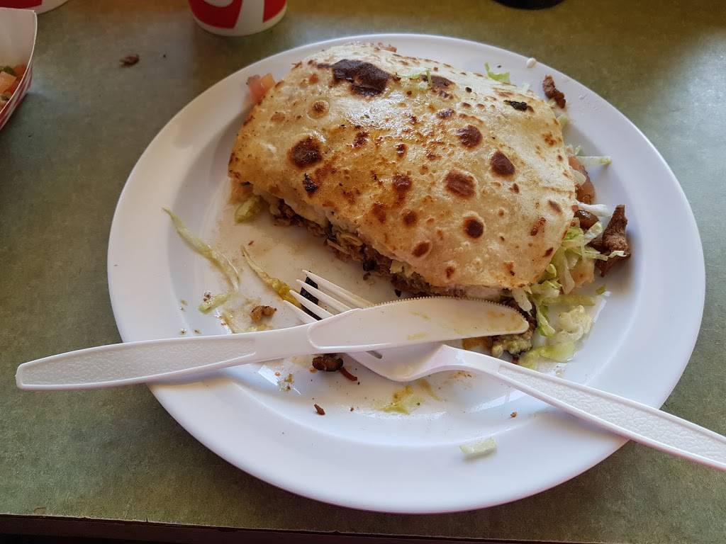 Taqueria Los Pericos | restaurant | 139 Water St, Santa Cruz, CA 95060, USA | 8314697685 OR +1 831-469-7685