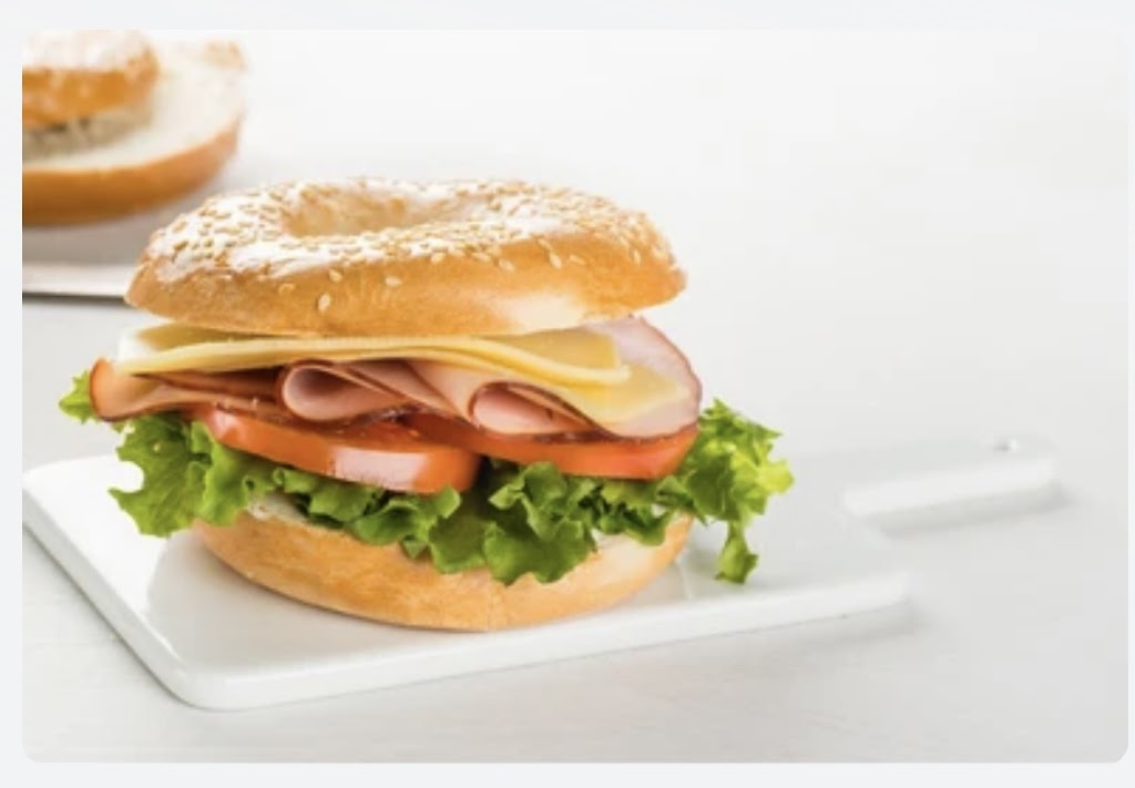 Marias Cafeteria Inc | restaurant | 3082 NW 7th St, Miami, FL 33125, USA | 3056420907 OR +1 305-642-0907