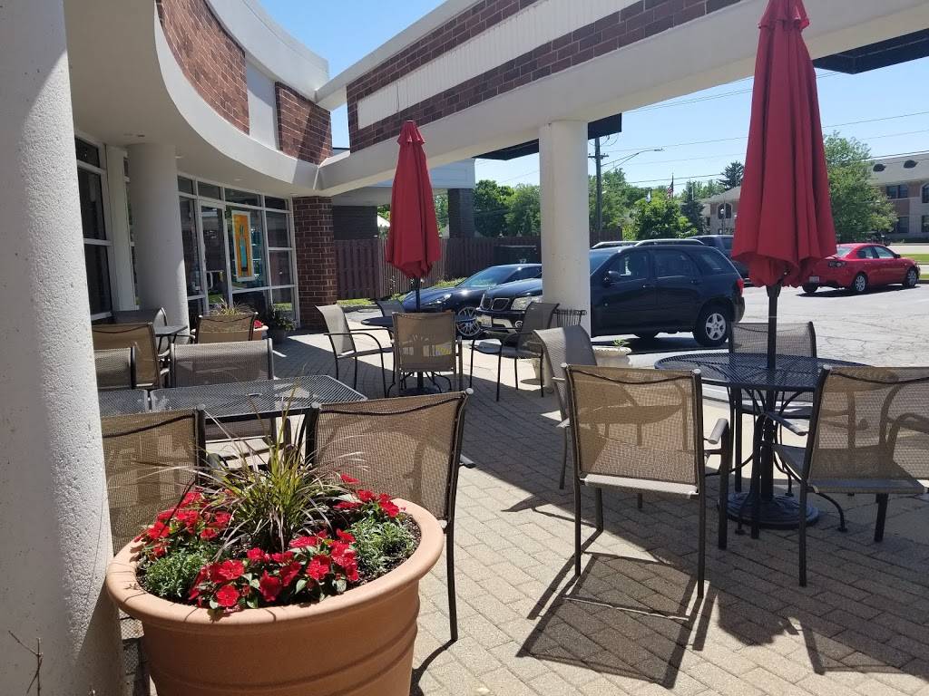 Frantonios Italian Deli & Cafe | cafe | 421 N Northwest Hwy, Barrington, IL 60010, USA | 8473822997 OR +1 847-382-2997