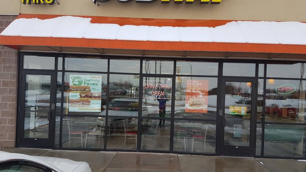 Subway | restaurant | 2401 WI-25, Menomonie, WI 54751, USA | 7152351800 OR +1 715-235-1800