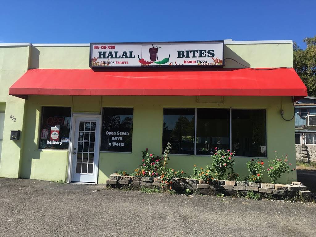 Halal Bites | restaurant | 652 Riverside Dr, Johnson City, NY 13790, USA | 6077297299 OR +1 607-729-7299