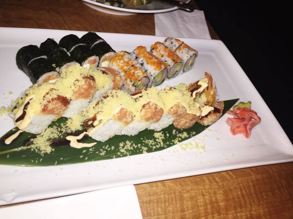 Tsunami Sushi & Hibachi Grill | restaurant | 2020 Badlands Dr, Brandon, FL 33511, USA | 8136578988 OR +1 813-657-8988