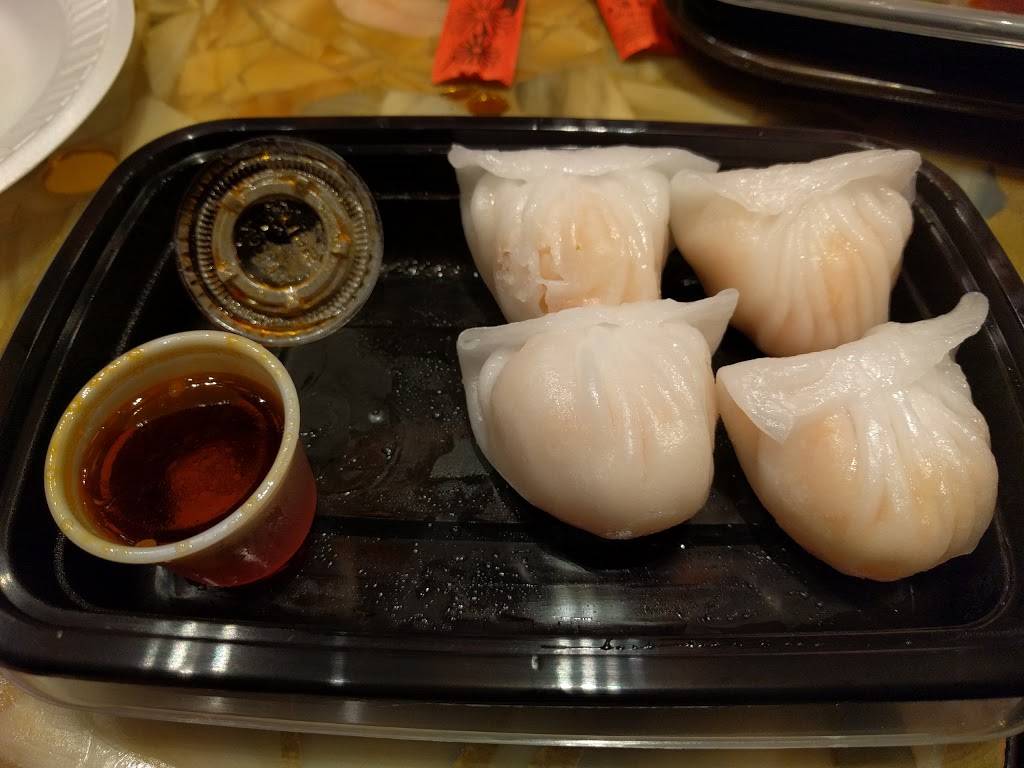 Phantasia | restaurant | 1 Mohegan Sun Blvd, Uncasville, CT 06382, USA | 8608629912 OR +1 860-862-9912