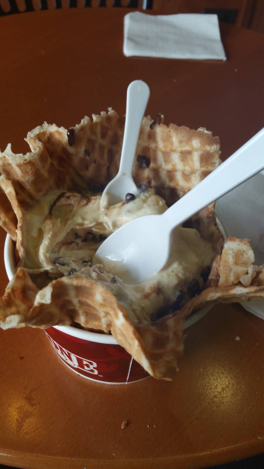 Cold Stone Creamery | bakery | 16135 South La Grange Road, Orland Park, IL 60467, USA | 7082264981 OR +1 708-226-4981