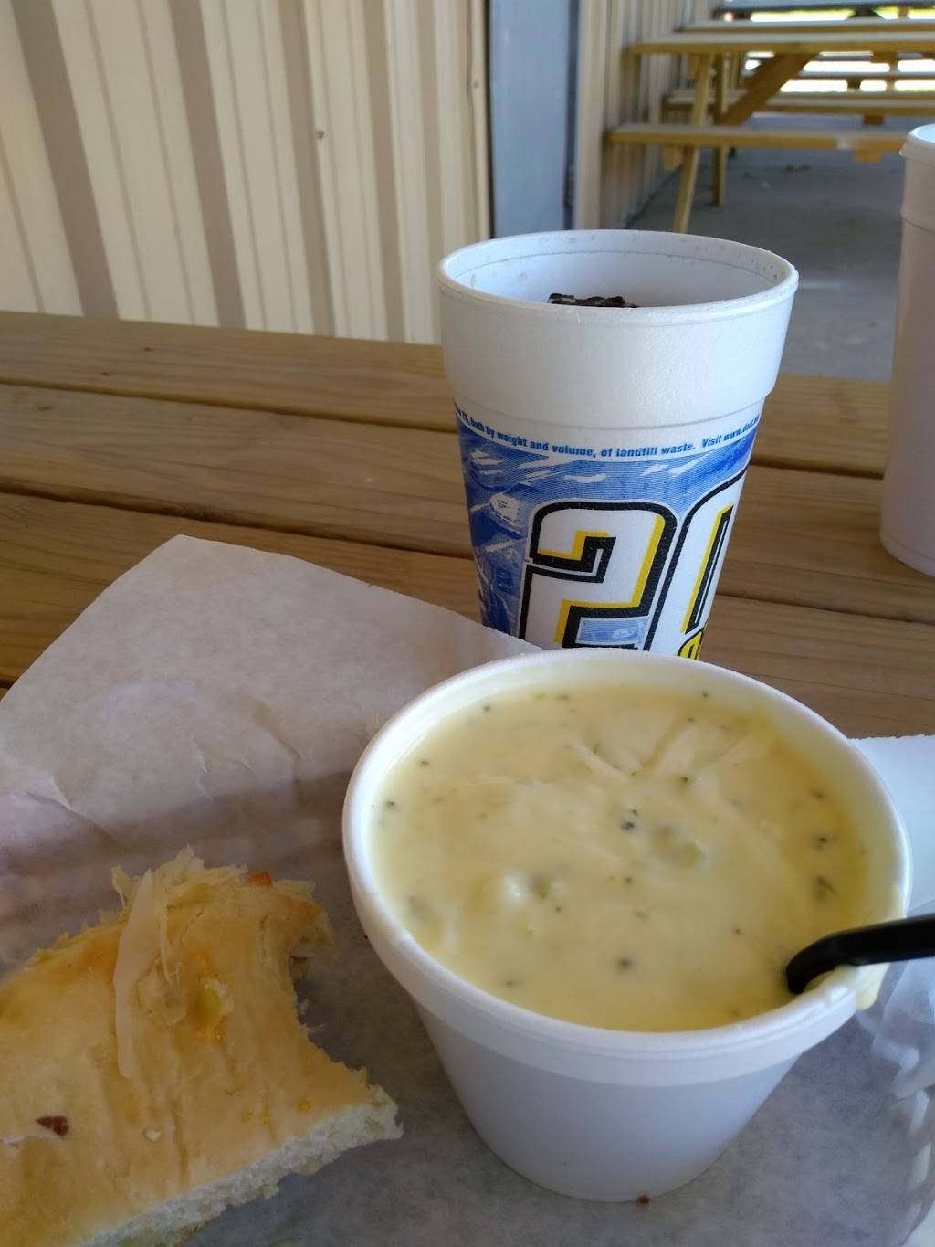 Hobos Sandwich Shop | restaurant | 1203 FM 565, Mont Belvieu, TX 77523, USA | 2813850002 OR +1 281-385-0002