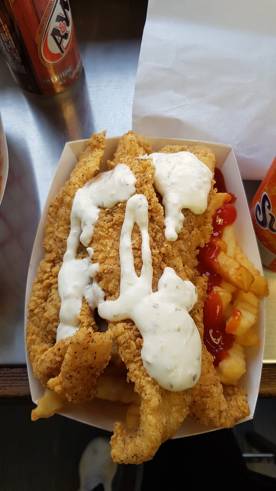 Make My Fish | restaurant | 120 W 116th St, New York, NY 10026, USA | 9173883138 OR +1 917-388-3138