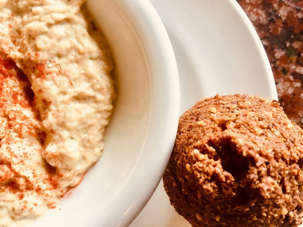 La Pita | restaurant | 22681 Newman St, Dearborn, MI 48124, USA | 3135637482 OR +1 313-563-7482