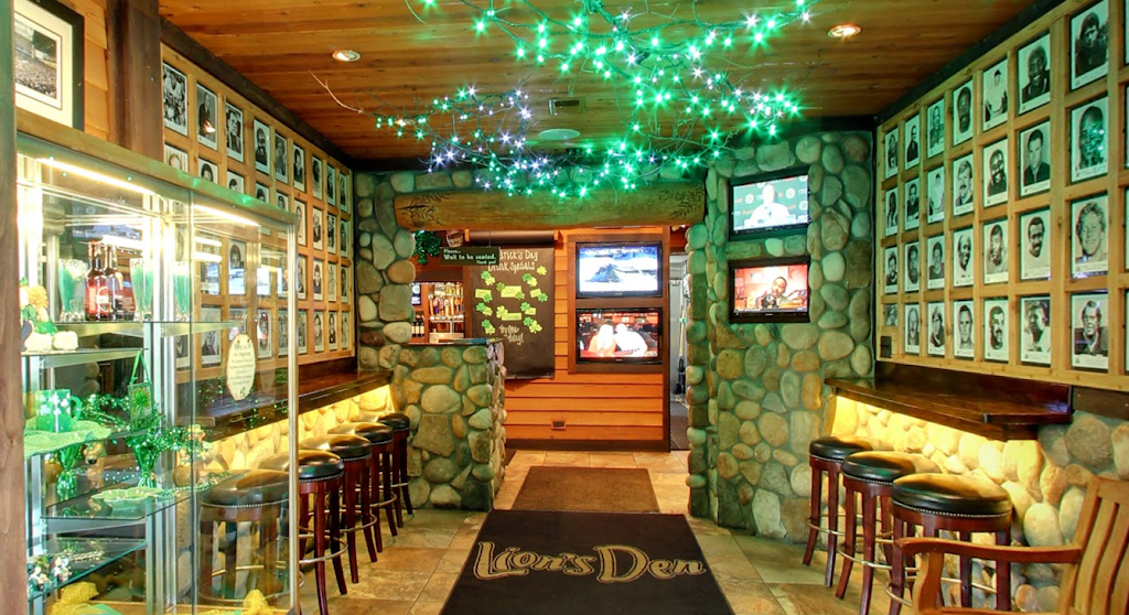 Lions Den | restaurant | 4444 Highland Rd, Waterford Twp, MI 48328, USA | 2486742251 OR +1 248-674-2251