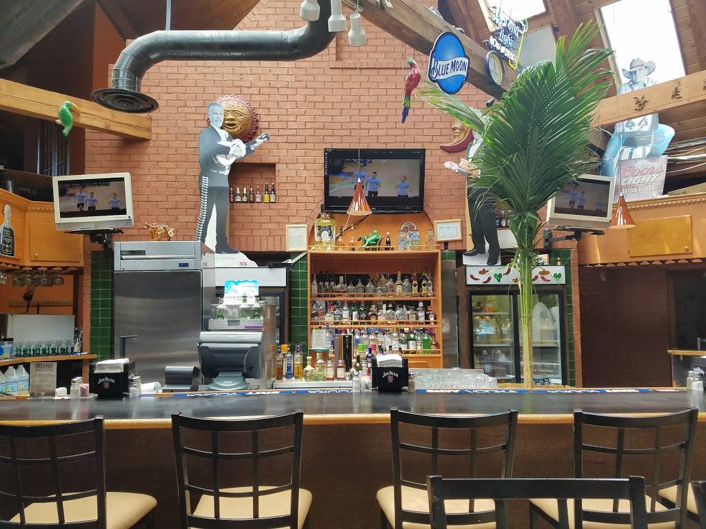 Cinco De Mayo Mexican Restaurant | restaurant | 4944 Thoroughbred Ln, Brentwood, TN 37027, USA | 6153099196 OR +1 615-309-9196