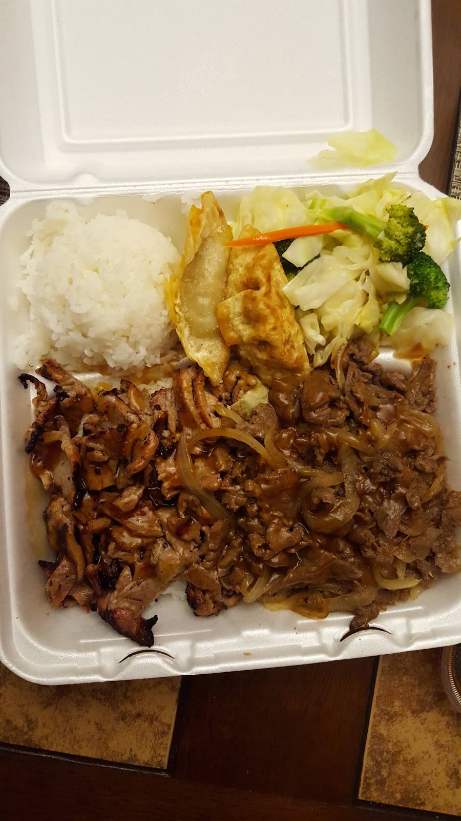 Cafe Gossip | restaurant | 26150 Iris Ave, Moreno Valley, CA 92555, USA | 9514863888 OR +1 951-486-3888