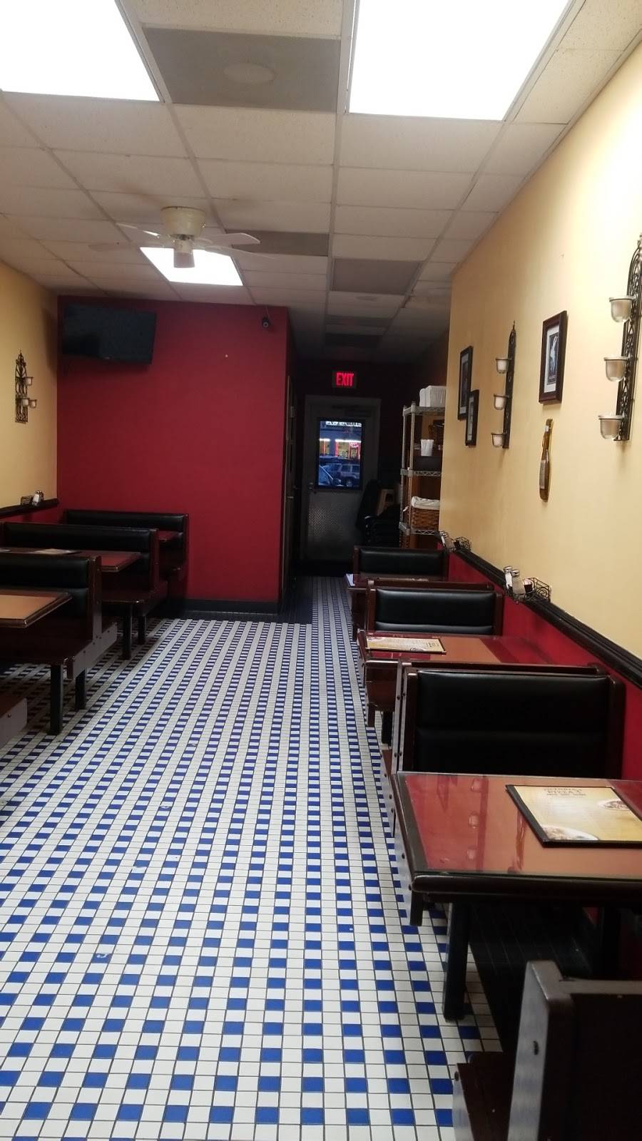 Victorias Pizza | restaurant | 2948 S Church St #105, Burlington, NC 27215, USA | 3365240115 OR +1 336-524-0115