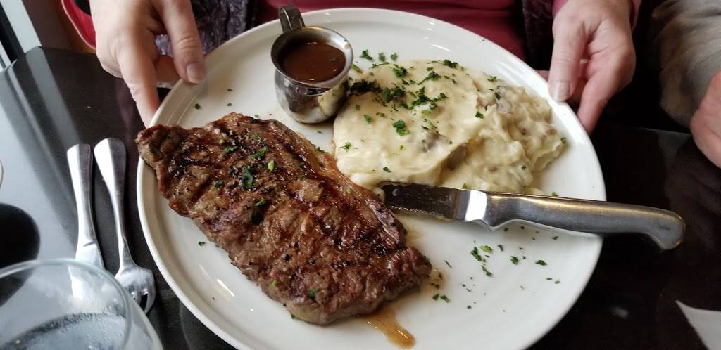 Giardinos Abington | restaurant | 497 Bedford St, Abington, MA 02351, USA | 7818783888 OR +1 781-878-3888