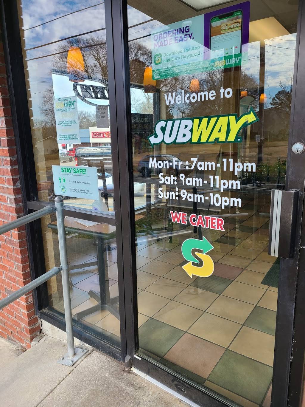 Subway | meal takeaway | 607 Hill St, Ellisville, MS 39437, USA | 6012829582 OR +1 601-282-9582