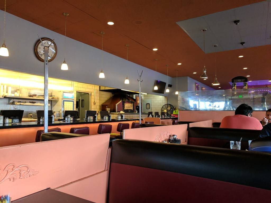 Emil Villas Hickory Pit - San Leandro | restaurant | 1800 E 14th St, San Leandro, CA 94577, USA | 5103577776 OR +1 510-357-7776