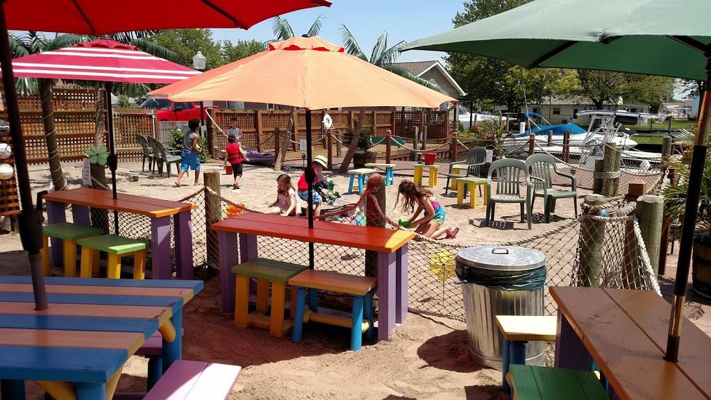 Island Grill | restaurant | 8709 Dixie Hwy, Ira Township, MI 48023, USA | 5867251800 OR +1 586-725-1800