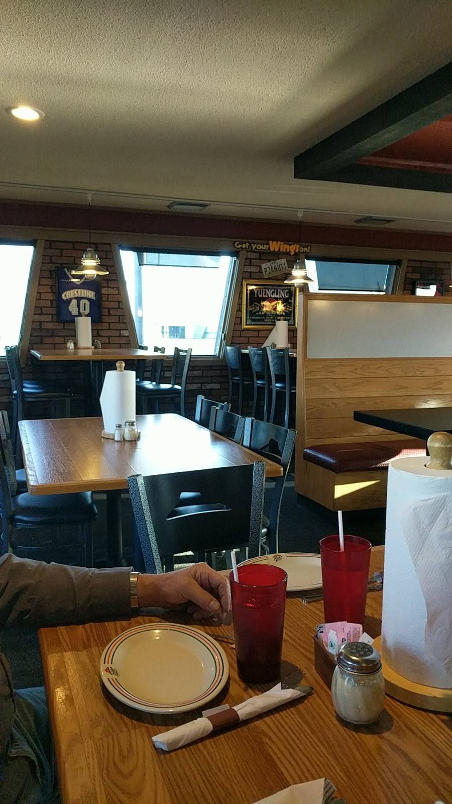 Pizza Hut | restaurant | 1750 E Mansfield St, Bucyrus, OH 44820, USA | 4195620555 OR +1 419-562-0555