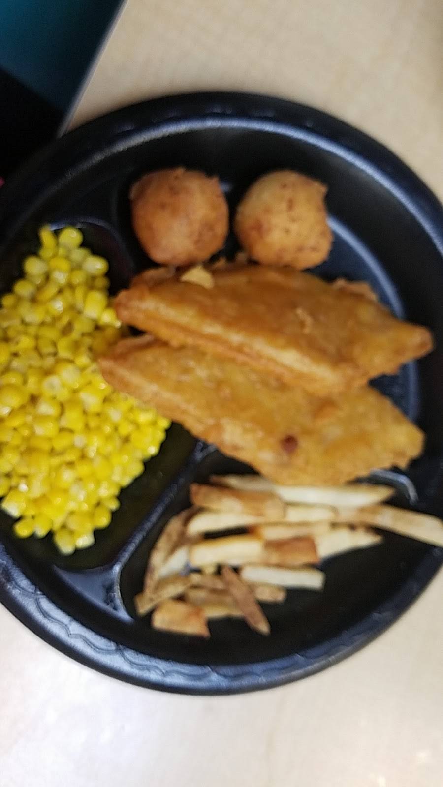 Long John Silvers | restaurant | 2630 Williams Blvd SW, Cedar Rapids, IA 52404, USA | 3193655353 OR +1 319-365-5353