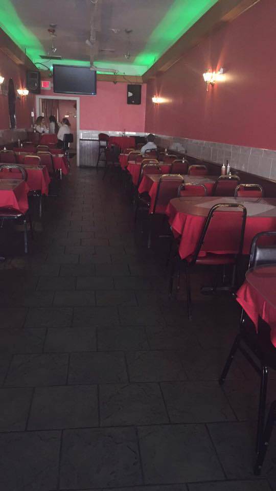 Tipico N.Y. Restaurant | restaurant | 109 N Franklin St, Hempstead, NY 11550, USA | 5164833344 OR +1 516-483-3344