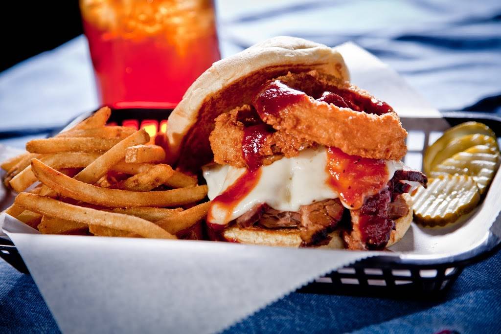 Oklahoma Joe’s BBQ | restaurant | 1912 S 67th St, Omaha, NE 68106, USA | 4026771881 OR +1 402-677-1881