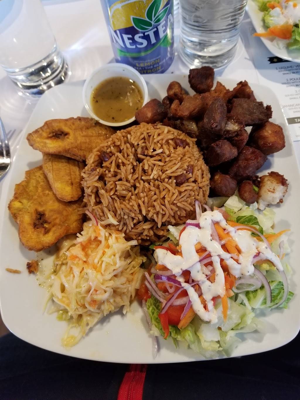 Royal Prince Restaurant | restaurant | 15 Selkirk St, Vanier, ON K1L 6N1, Canada | 6136805023 OR +1 613-680-5023