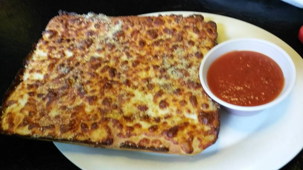 Pizza Hut | meal takeaway | 1912 Harper Rd, Beckley, WV 25801, USA | 3042550708 OR +1 304-255-0708