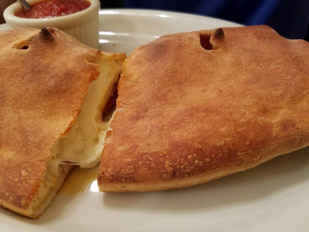 Toledos Pizza | restaurant | 800 S Potomac St, Waynesboro, PA 17268, USA | 7177497007 OR +1 717-749-7007