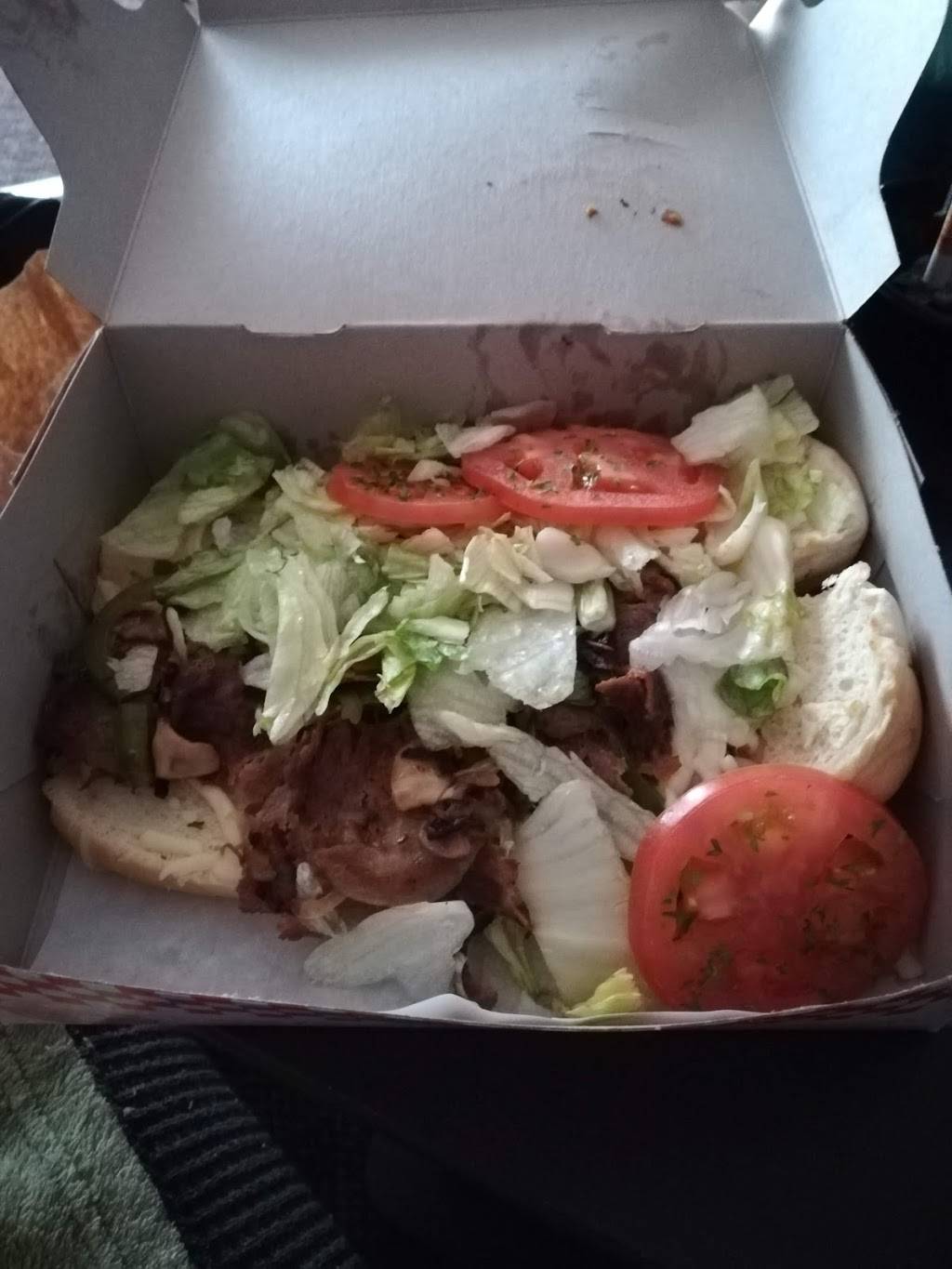 Cantine Les Bessons | restaurant | 2725 Boulevard Lemire, Drummondville, QC J2B 7C3, Canada | 8194776695 OR +1 819-477-6695