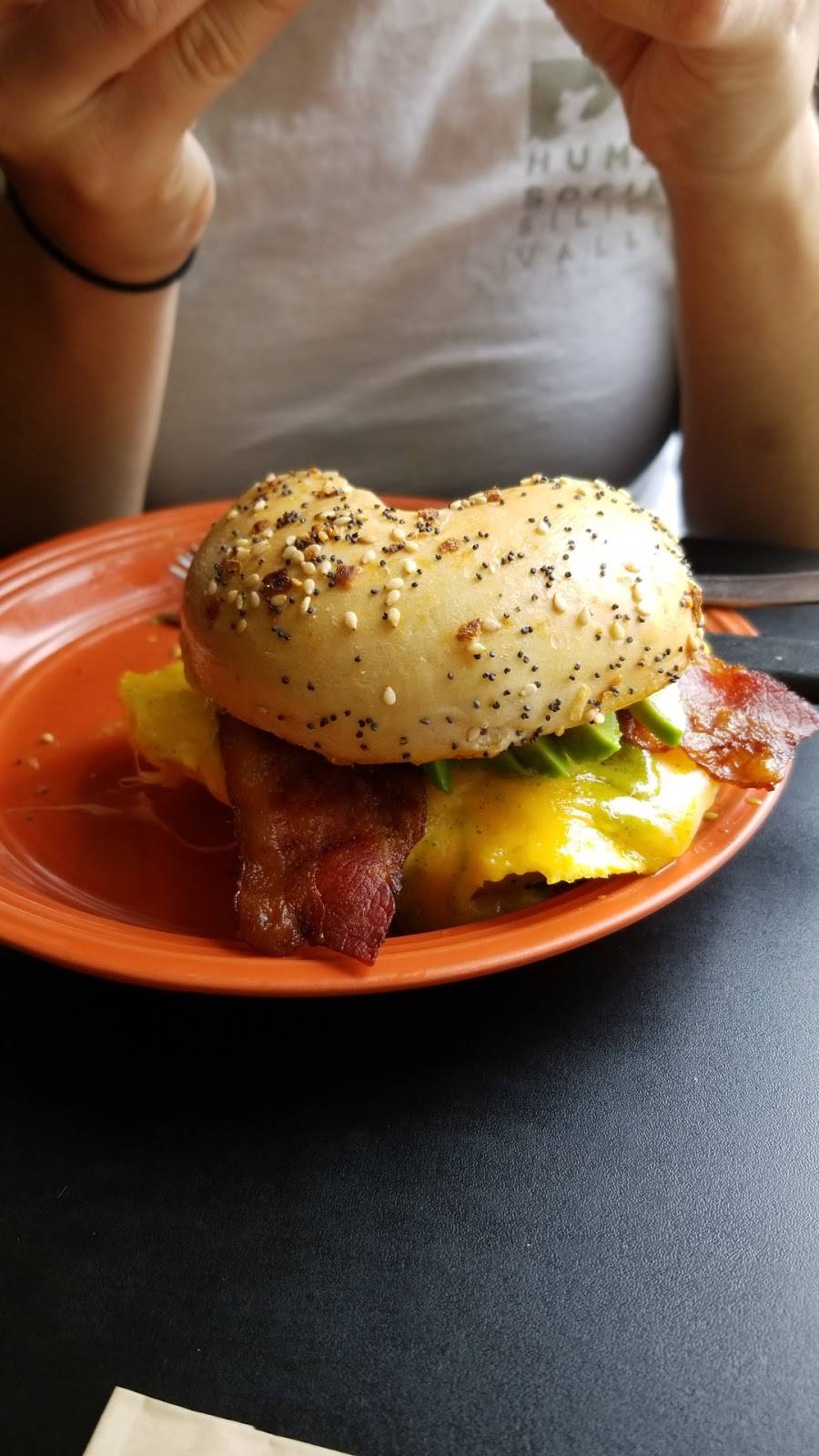 Windmill | cafe | 21231 E Cliff Dr, Santa Cruz, CA 95062, USA | 8314644698 OR +1 831-464-4698