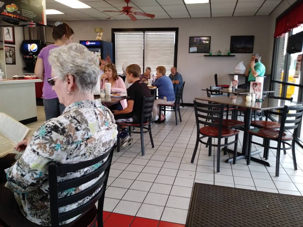 Knollas Pizza Cafe | restaurant | 7343 W Central Ave, Wichita, KS 67212, USA | 3167734496 OR +1 316-773-4496