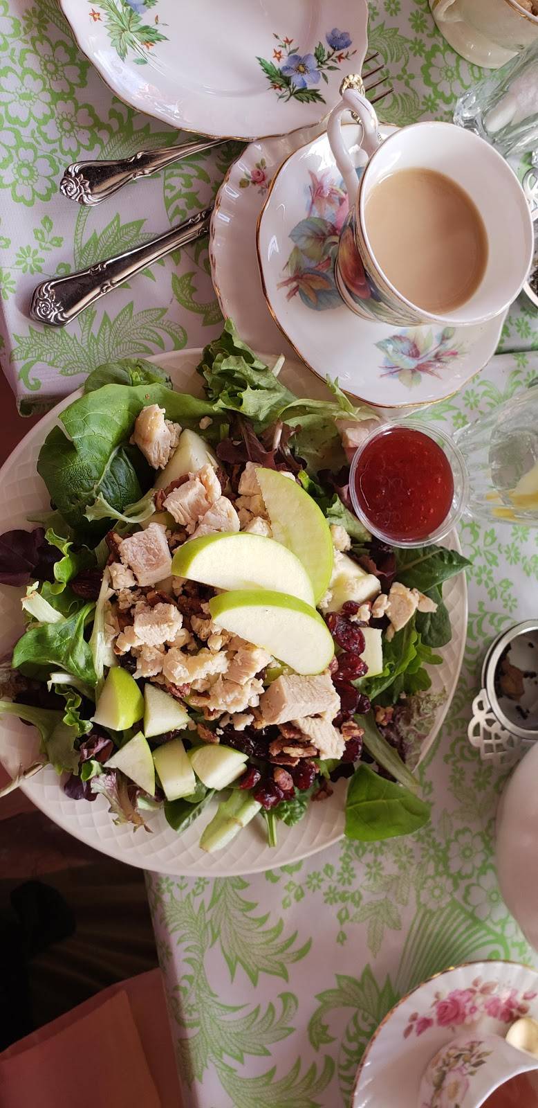 English Rose Tearoom | cafe | 201 Easy St Ste 103, Carefree, AZ 85377, USA | 4804884812 OR +1 480-488-4812