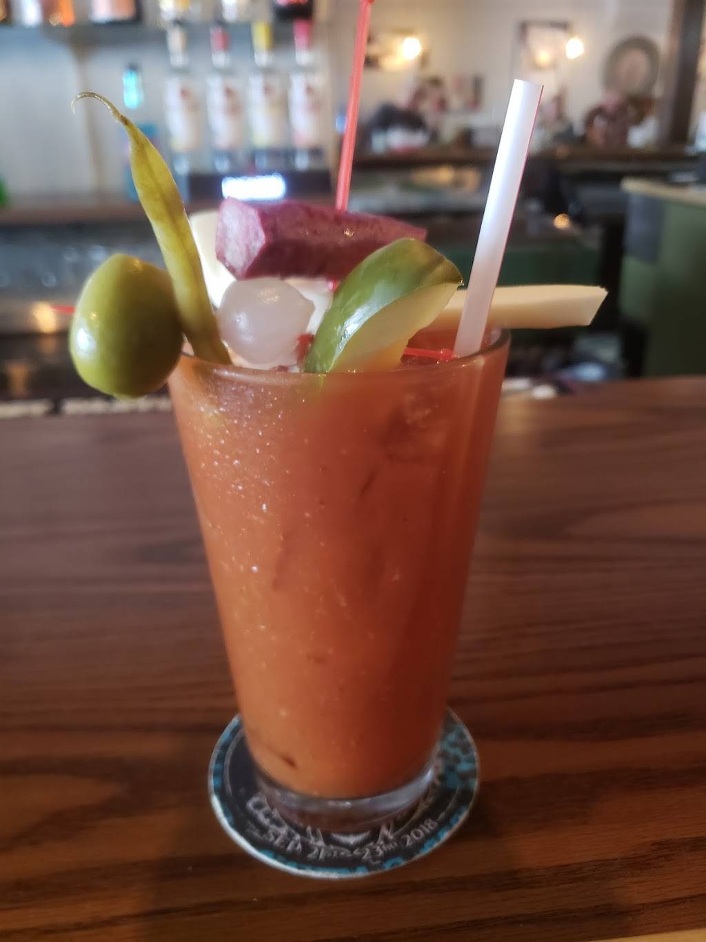 Century Pub and Eatery | restaurant | 5511 6th Ave, Kenosha, WI 53140, USA | 2627646501 OR +1 262-764-6501