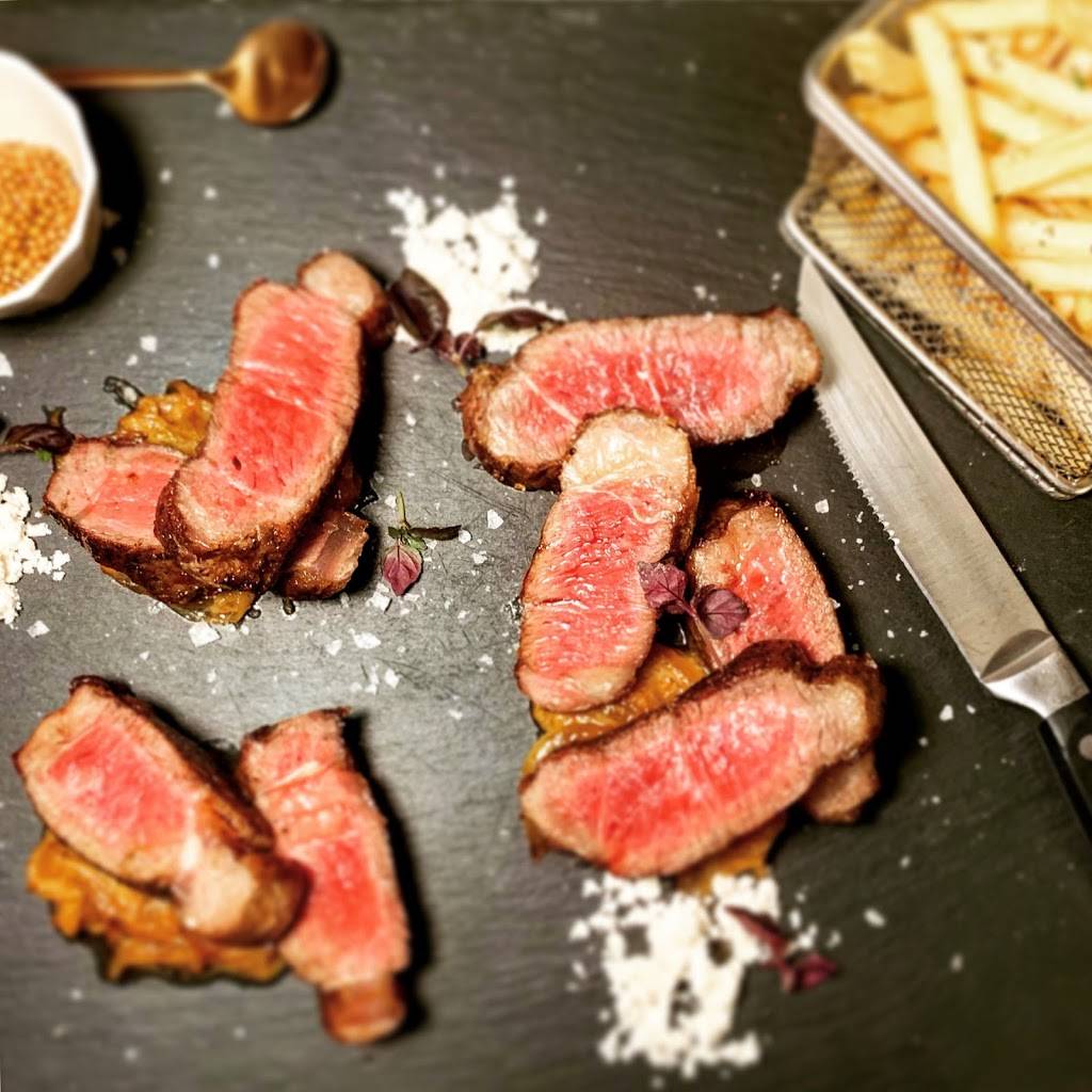 Aniq | restaurant | 403 Roncesvalles Ave, Toronto, ON M6R 2N1, Canada | 4165882930 OR +1 416-588-2930