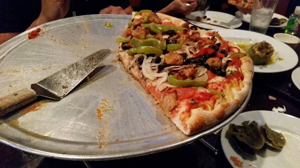 Jojos Pizza Kitchen | restaurant | 6237 Pats Ranch Road, Mira Loma, CA 91752, USA | 9517345656 OR +1 951-734-5656