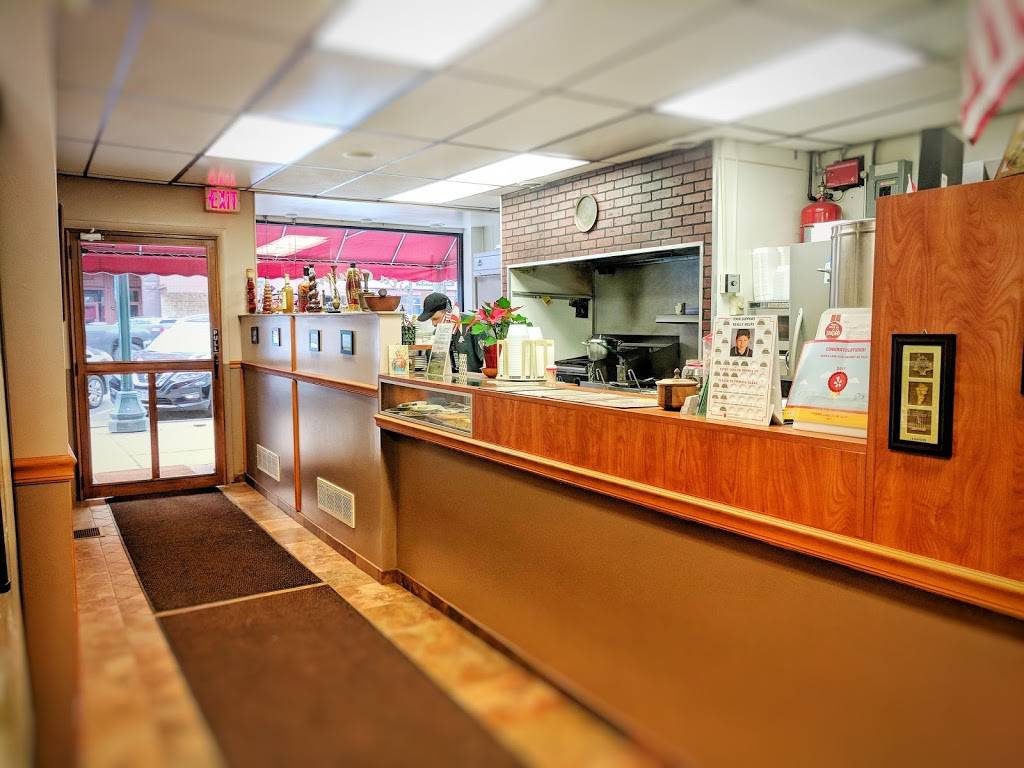 Pita Gourmet | restaurant | 41 Main St, Cortland, NY 13045, USA | 6077564442 OR +1 607-756-4442