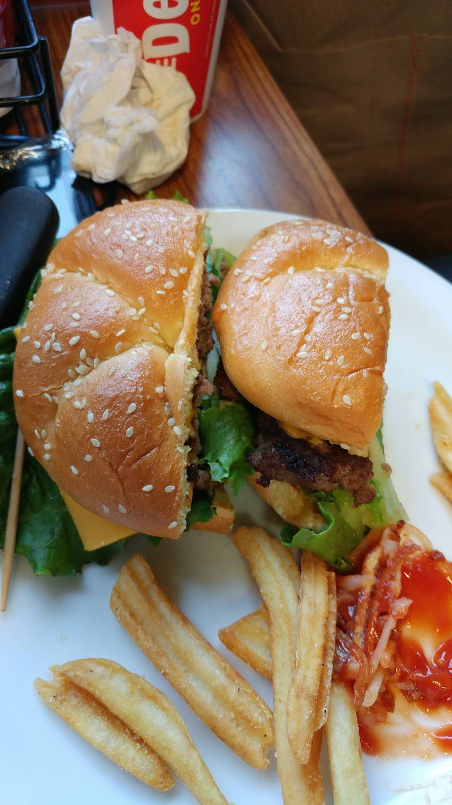 Dennys | restaurant | 34242 Del Obispo St, Dana Point, CA 92629, USA | 9494894383 OR +1 949-489-4383