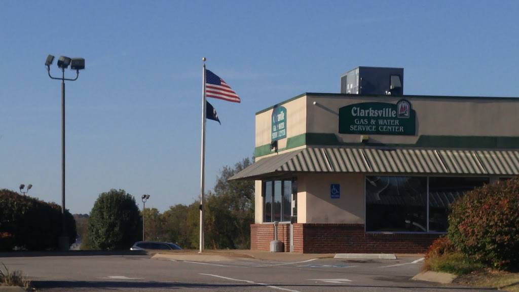 Burger King | restaurant | 2007 Fort Campbell Blvd, Clarksville, TN 37042, USA | 9316471814 OR +1 931-647-1814