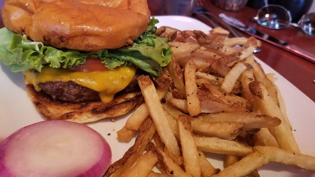 Calas Restaurant | restaurant | 7 Beach St, Manchester-by-the-Sea, MA 01944, USA | 9785253304 OR +1 978-525-3304