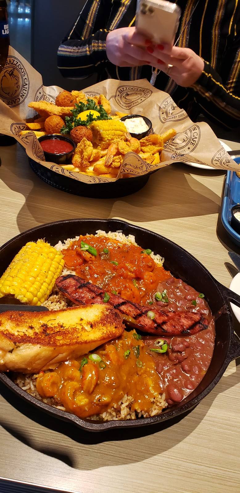 Razzoos Cajun Cafe | restaurant | 1340 W Memorial Rd Drive, Oklahoma City, OK 73114, USA | 4054456070 OR +1 405-445-6070