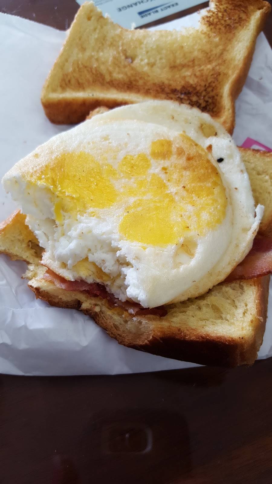 Dunkin Donuts | cafe | 2775 Dundee Rd, Northbrook, IL 60062, USA | 2242618913 OR +1 224-261-8913