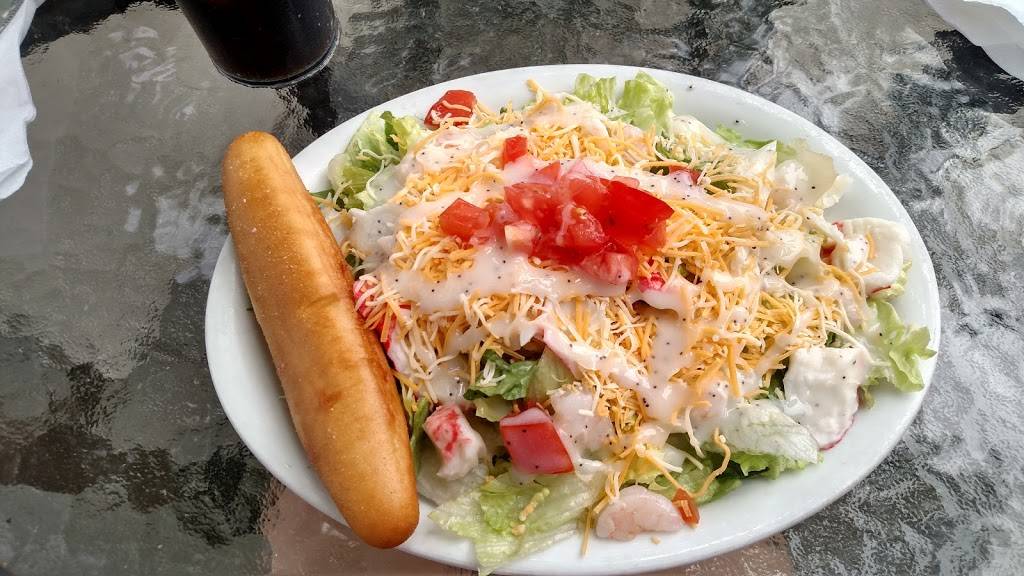 Lakers Food & Spirits | restaurant | 7610 S Lake St, Hamilton, IN 46742, USA | 2604883582 OR +1 260-488-3582