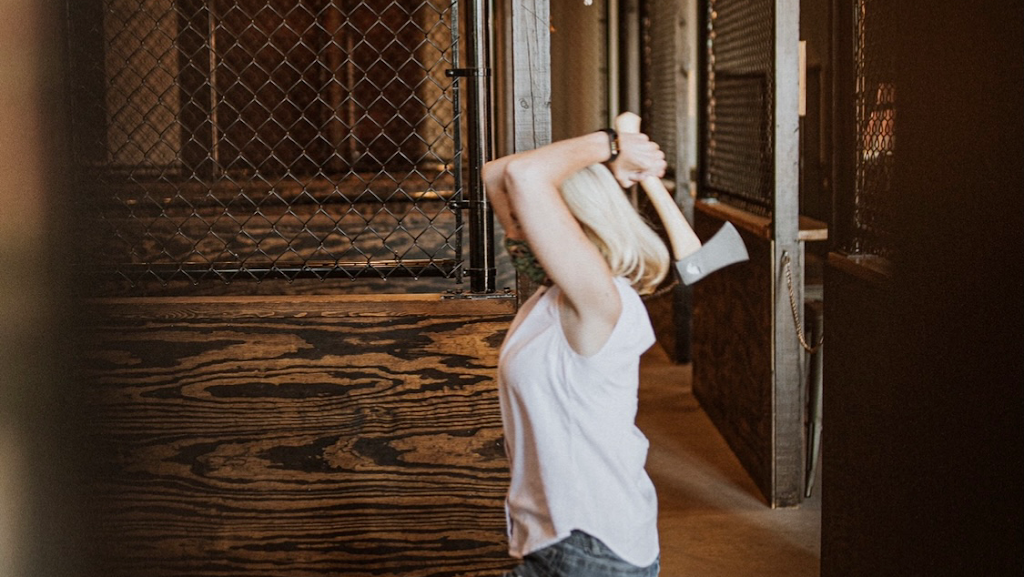 Hatchets & Hops | restaurant | 68 Tonawanda Street, Commercial Space 1, Buffalo, NY 14207, USA | 8559512973 OR +1 855-951-2973